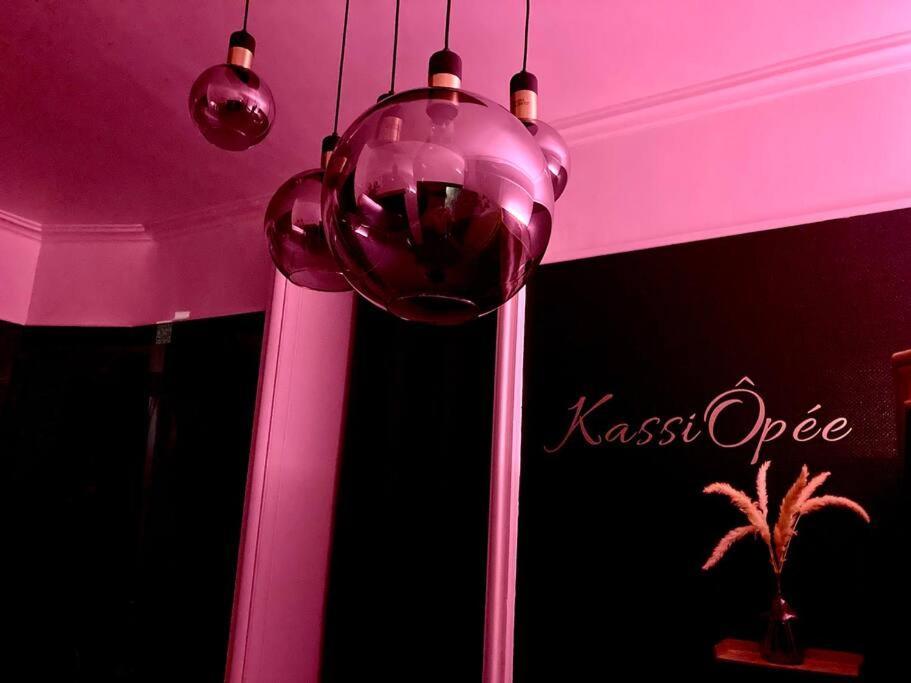 Suite Kassiopee, Romantisme, Balneo, Sauna Quimperlé Exteriér fotografie