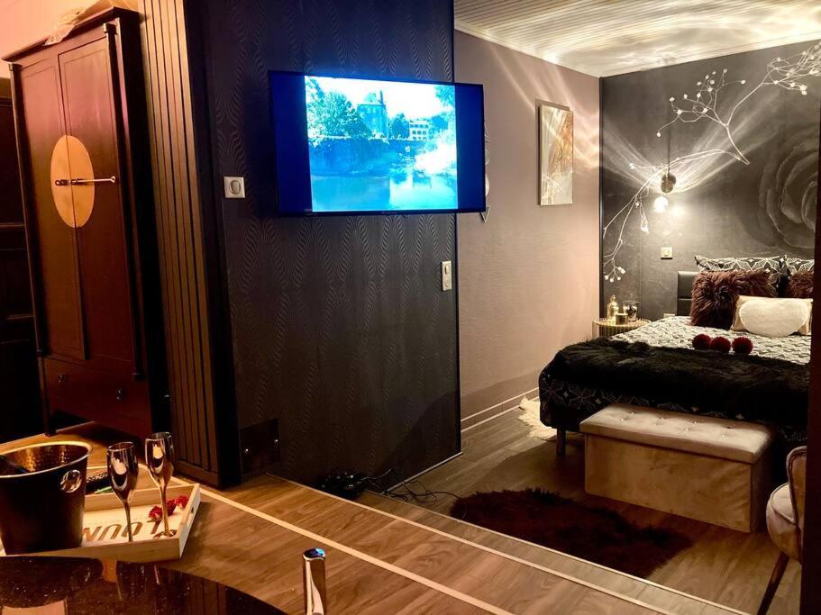 Suite Kassiopee, Romantisme, Balneo, Sauna Quimperlé Exteriér fotografie